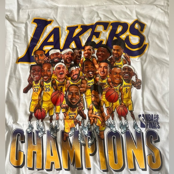 NBA Los Angeles Laker Caricature Tee - Picture 2 of 3
